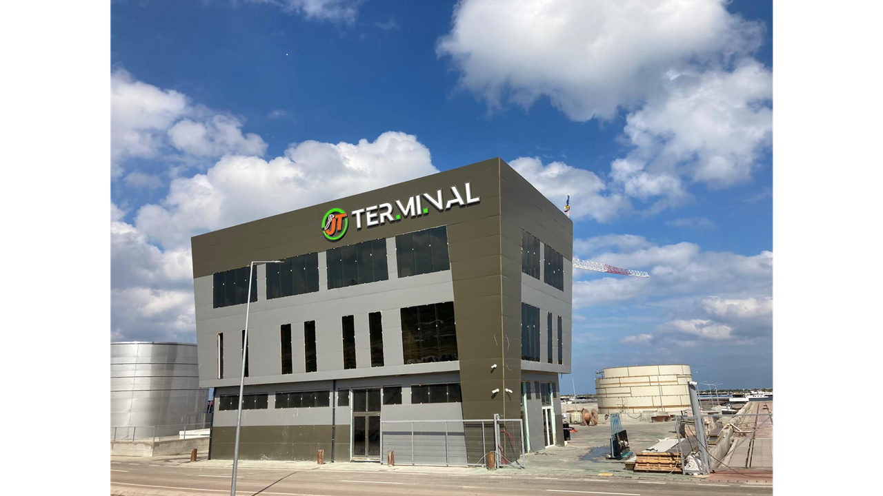 JT Grup Oil, operatorul singurului terminal privat de produse petroliere lichide din România, își consolidează poziția în regiune