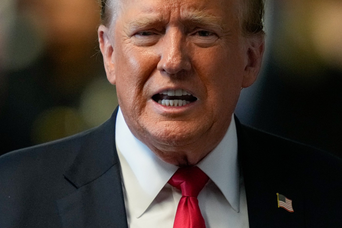 WP: Donald Trump a spus că ar fi bombardat Moscova și Beijingul dacă era președinte