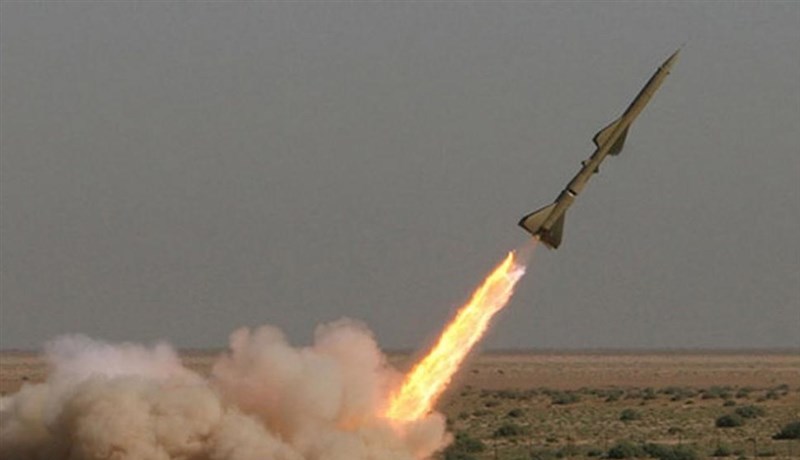 Rachete iraniene, lansate în direcția Europei. Două proiectile ar fi fost trimise spre Cipru, unde se află baze britanice