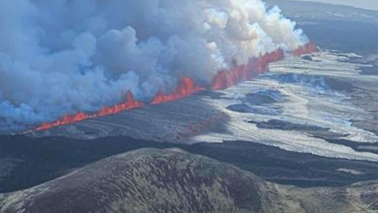 Volcano erupts again in Iceland