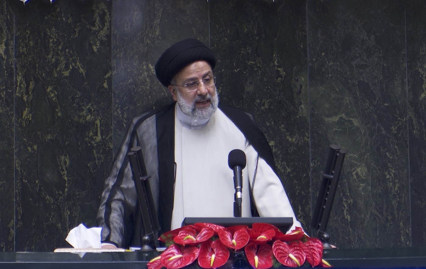 Cine a fost Ebrahim Raisi, președintele Iranului mort într-un accident de elicopter