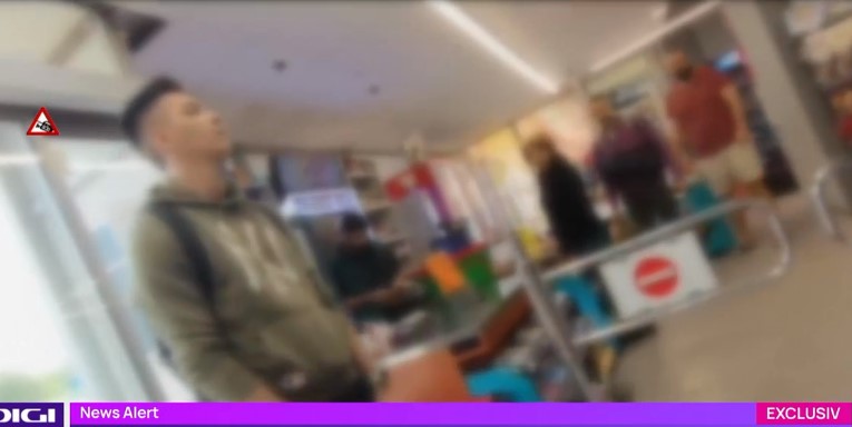 Nevăzător ținut la ușa magazinului din cauza câinelui ghid: „Nu e voie, fără mișto. Legați-l afară de ceva”