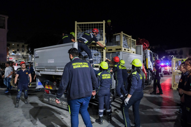 News - Italy: Campi Flegrei, bradisismo , Napoli, Italy