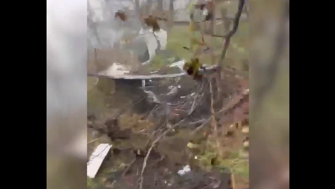 Au apărut primele imagini din momentul în care salvatorii ajung la epava elicopterului lui Ebrahim Raisi