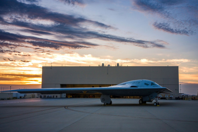 b-21-raider-bombardier-invizibil-5