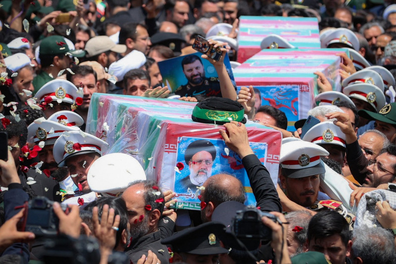 Ceremony held in Mashhad for Iranian President Reisi who died in helicopter crash