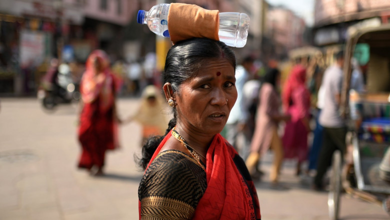 canicula in india oamenii fac fata cu greu