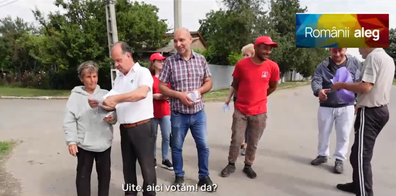 Cum se face campanie pe ulițele României: „Eu cum și cu cine votez, arată-mi și mie, să știu și eu”
