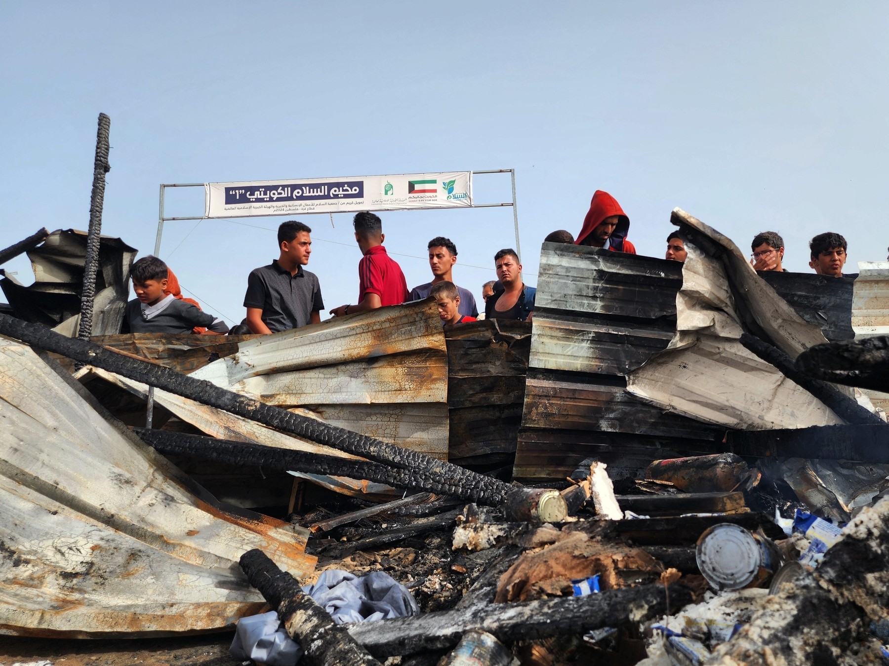 Israelul a atacat cu rachete o școală a ONU din Gaza, unde susține că era o bază Hamas. 27 de morți de zeci de răniți