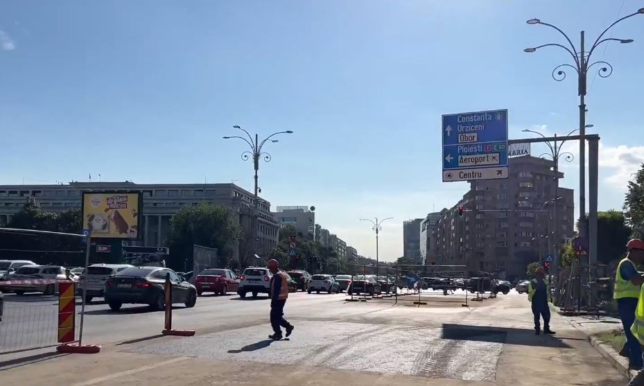 Nicuşor Dan: Se reia circulaţia în intersecţia din Piaţa Victoriei, după ce a fost reparată galeria de termoficare