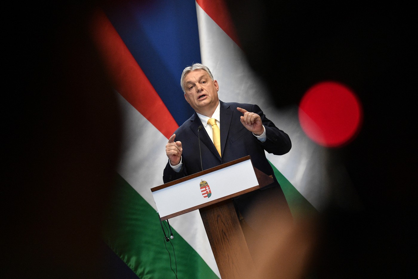 Viktor Orban l-ar susține pe Rutte la șefia NATO „doar cu anumite condiții”: „Acum sprijinim România”