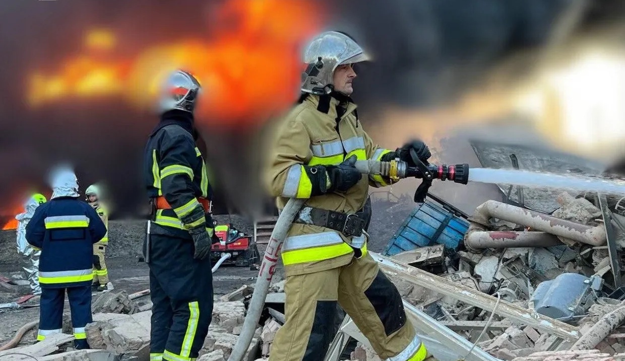 Atacuri ruse cu drone şi rachete au provocat distrugeri la Kiev și Odesa
