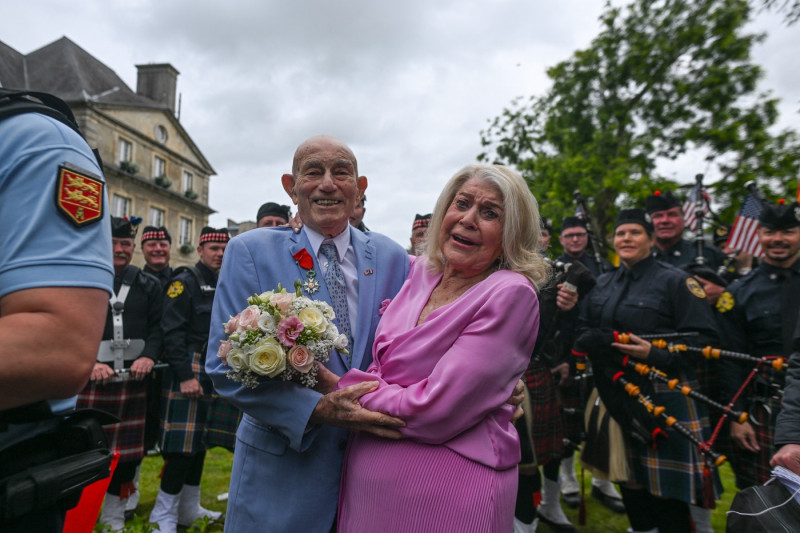 100-Year-Old World War II veteran marries on 80th D-Day Anniversary in France