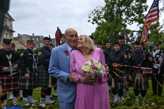 100-Year-Old World War II veteran marries in France