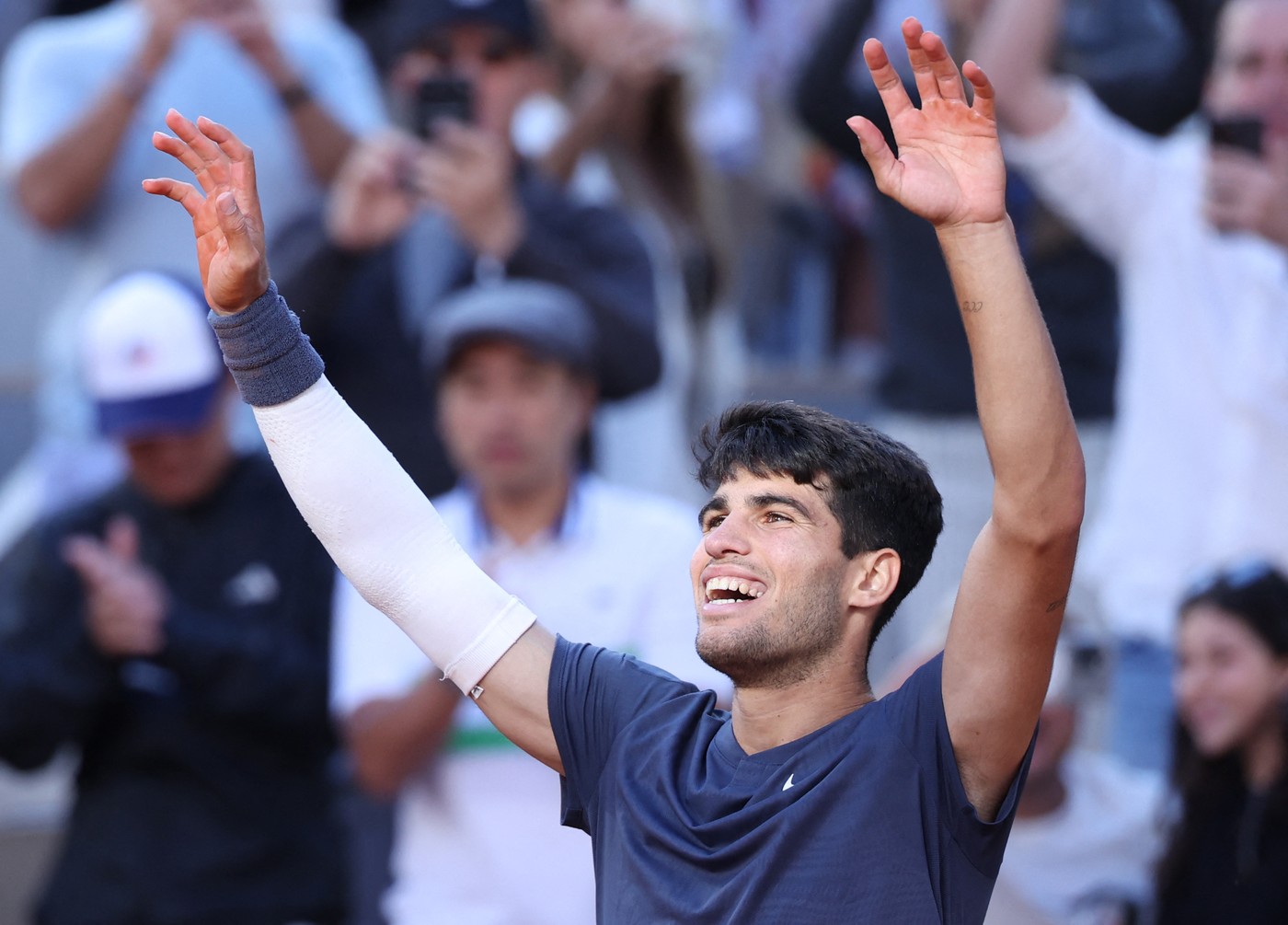 Carlos Alcaraz a câştigat în premieră turneul de la Roland Garros