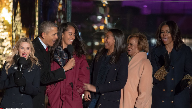 USA National Christmas Tree Lighting With President Obama and the First Family