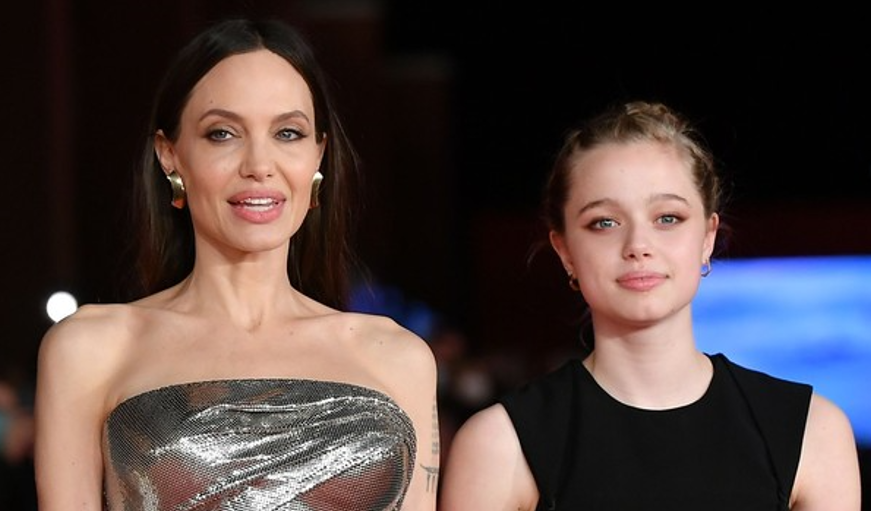 Shiloh Nouvel Jolie-Pitt, fiica Angelinei Jolie şi a lui Brad Pitt, renunţă la numele de familie al tatălui său