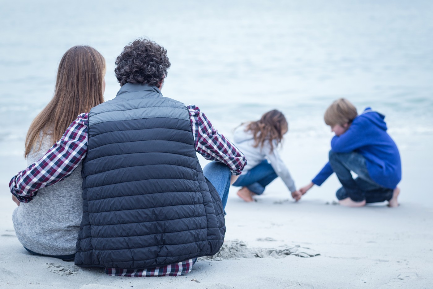 Ministerul Familiei: Sunt 7057 de copii adoptabili. Doar 3119 familii s-au atestat pentru adopţia naţională