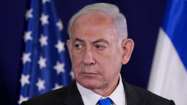 Netanyahu privește suparat