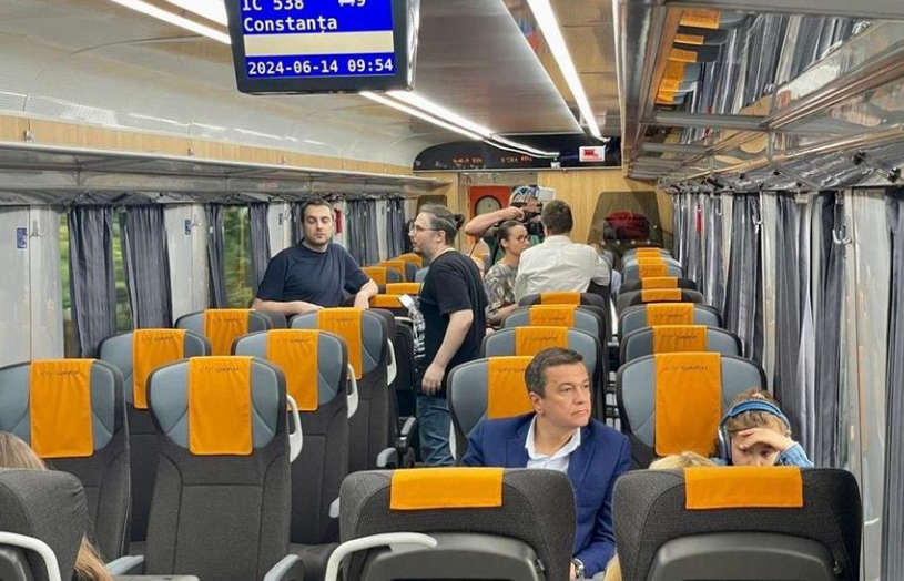 Grindeanu: În această toamnă va circula primul tren modernizat. Până la sfârşitul anului va fi pus în circulație şi primul tren nou