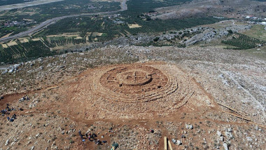 clădire descoperită de arheologi în Creta