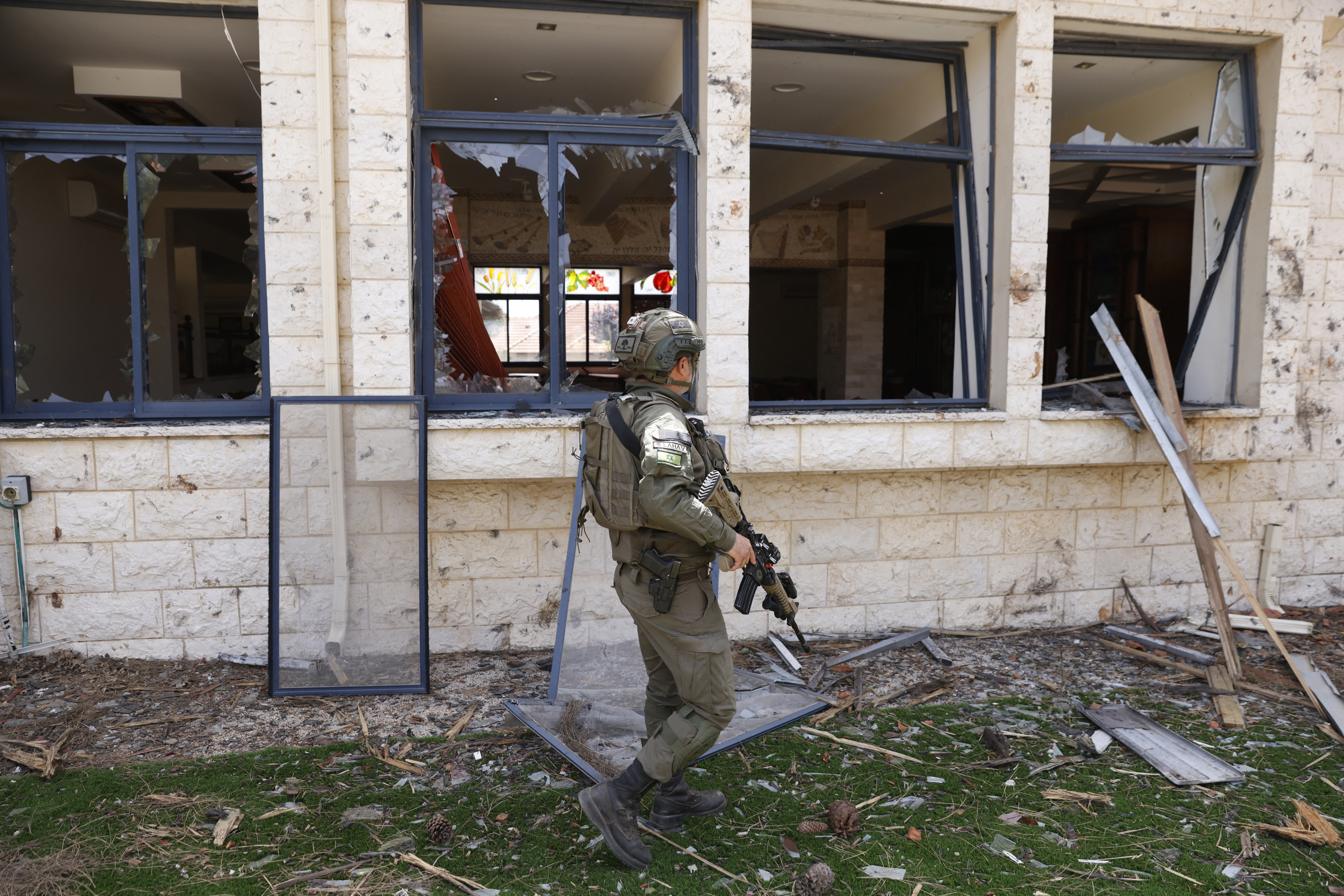 Un nou război catastrofal ar putea să cuprindă Orientul Mijlociu. Israelul și Libanul, în tensiune maximă, se apropie de dezastru
