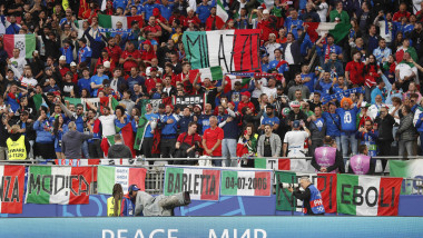 Italy v Albania UEFA EURO, EM, Europameisterschaft,Fussball 2024 Group B The Italian fans sing the National Anthem befor