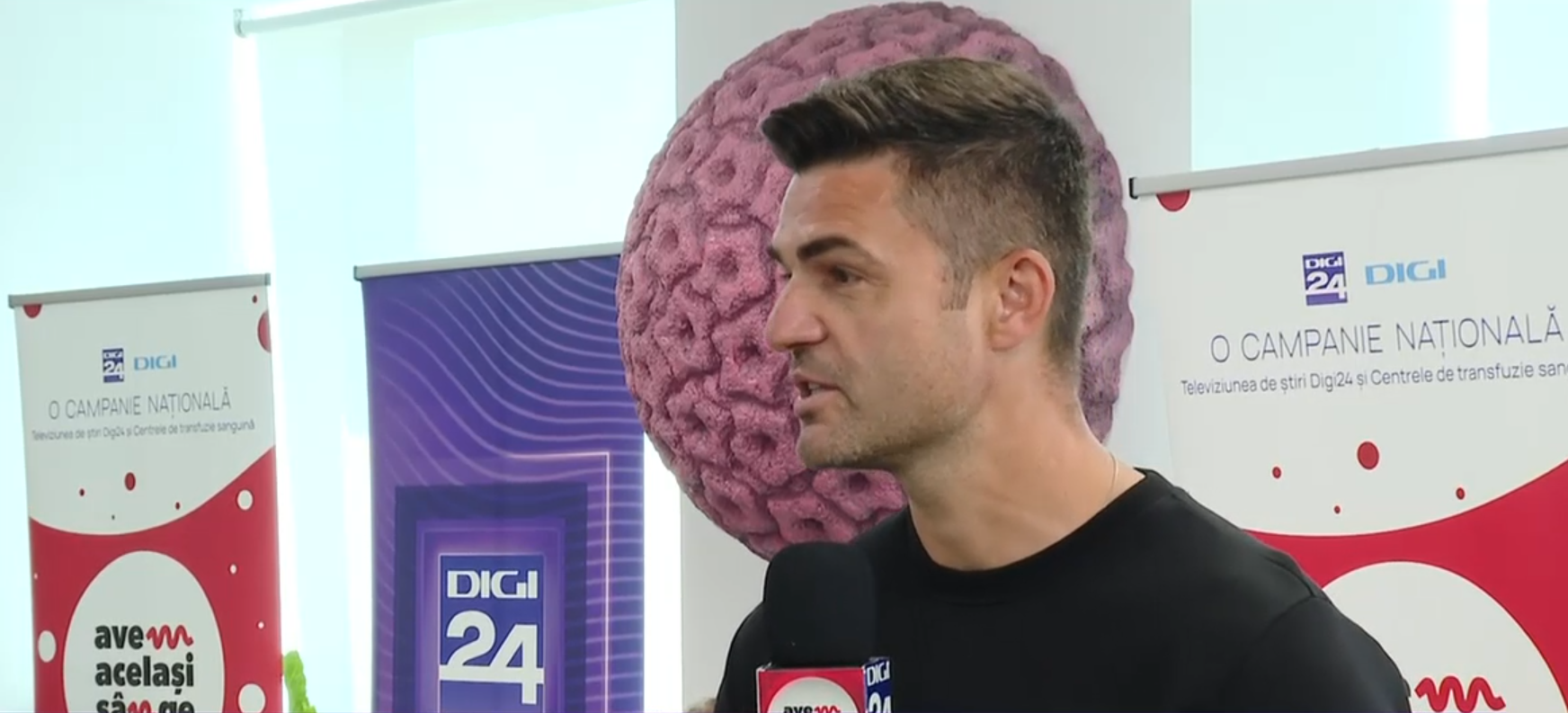 Fostul fotbalist Florin Bratu a donat sânge în cadrul campaniei „Avem același sânge”: Mă bucur că pot ajuta oameni
