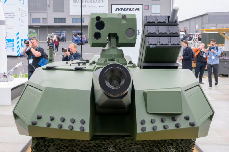 Skyranger Turm mit Enforcer Zusatz, GER, Berlin, ILA 2024, ILA Berlin 2024, Rundgang, Blick hinter die Kulissen, Besichtigung vor der Eroeffnung, Berlin ExpoCenter Airport, Berlin, Schoenefeld, Selchow, 03.06. 2024, *** Skyranger Tower with Enforcer addit