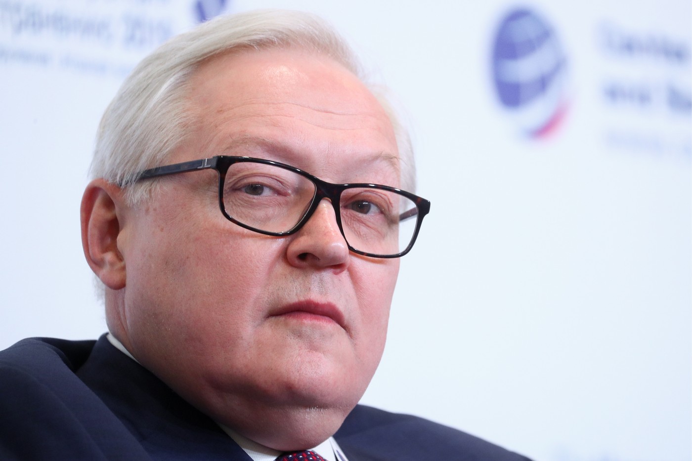 Rusia anunță oficial că a început o revizuire a doctrinei sale nucleare