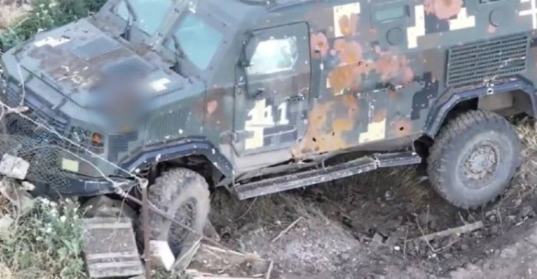 Ucraina acuză forţele ruse că au decapitat un militar ucrainean