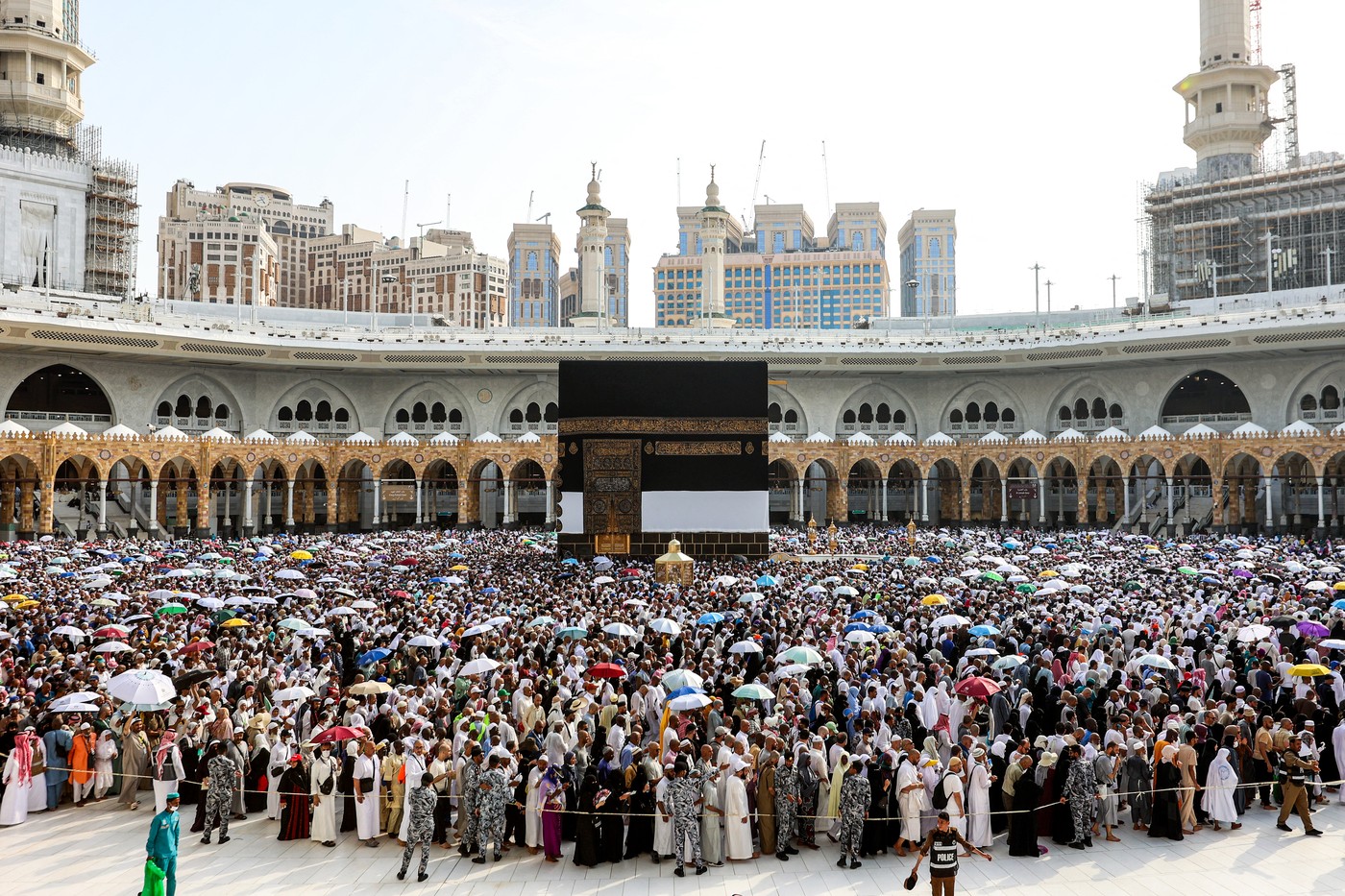 Peste 550 de pelerini au murit pe călduri de 51,8 grade Celsius, la pelerinajul de la Mecca