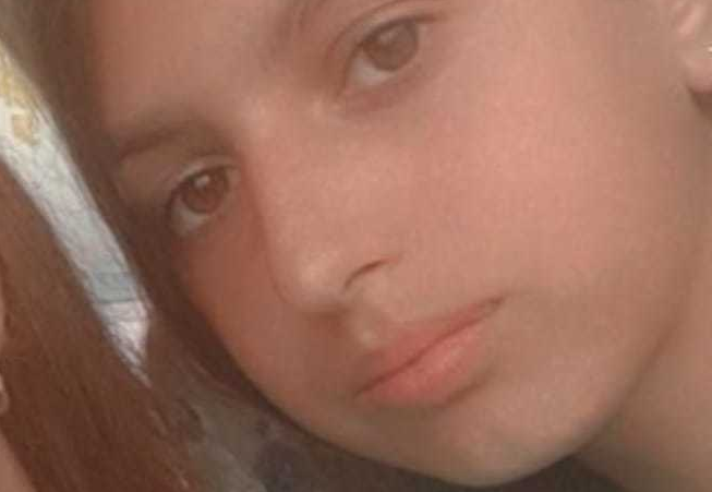 Fată de 13 ani, dată dispărută după ce a plecat de acasă şi nu a mai revenit. Poliția cere ajutorul cetățenilor