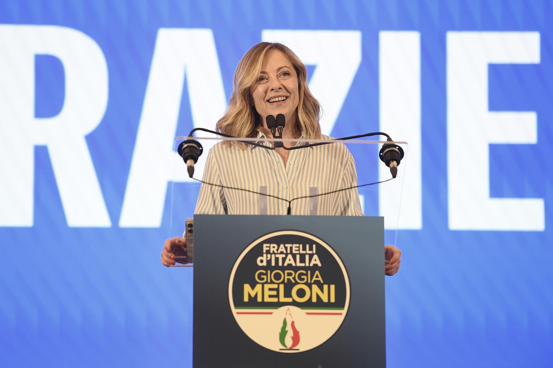 Jurnalistă italiană, condamnată să-i plătească 5.000 de euro Giorgiei Meloni, după ce a făcut glume pe seama înălțimii ei