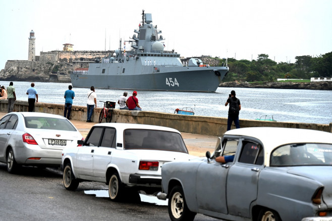 fregata in havana