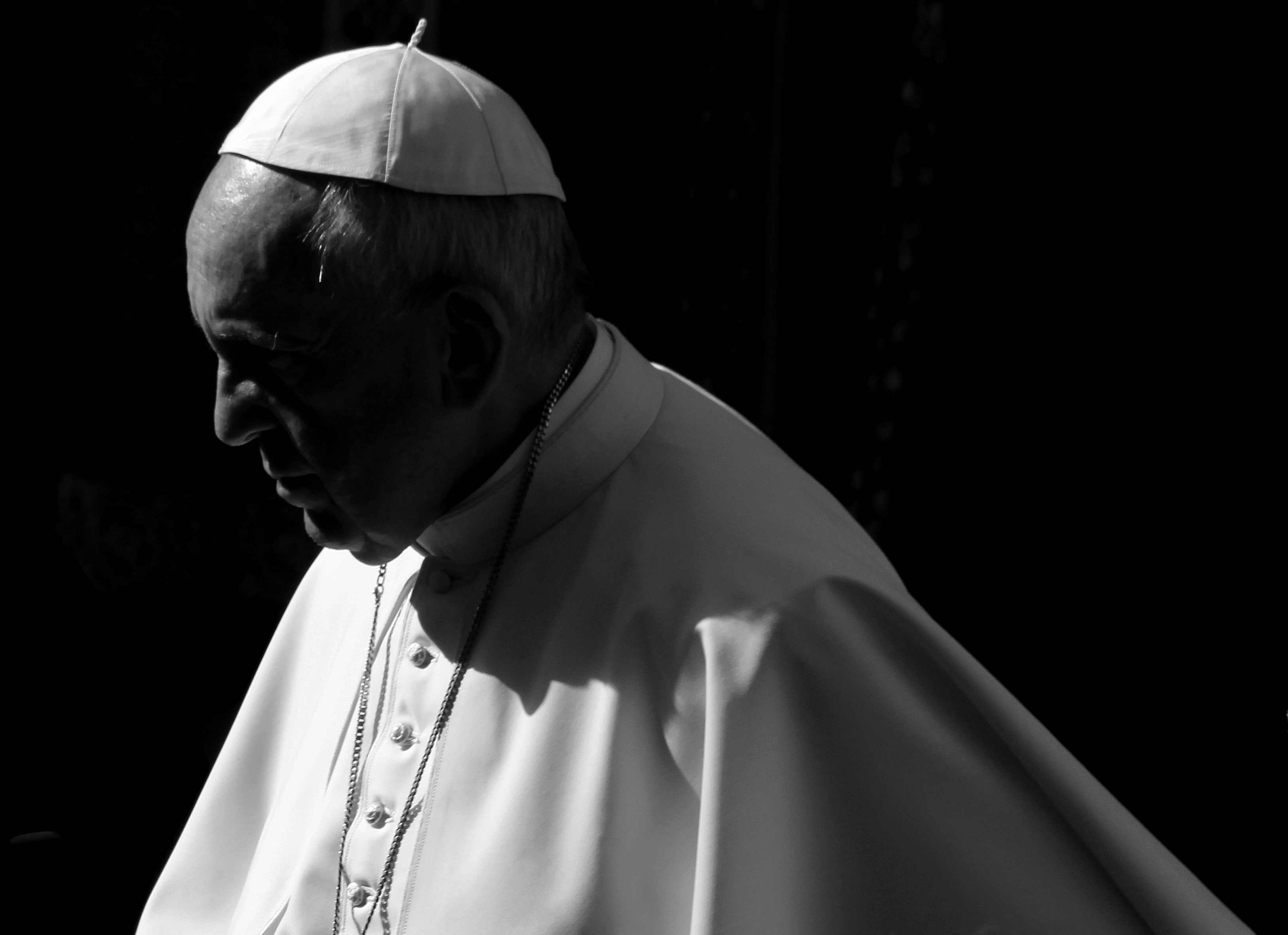 Papa Francisc a murit. Ce se întâmplă la Vatican: credincioșii vor putea aduce omagiu suveranului pontif de miercuri, 23 aprilie