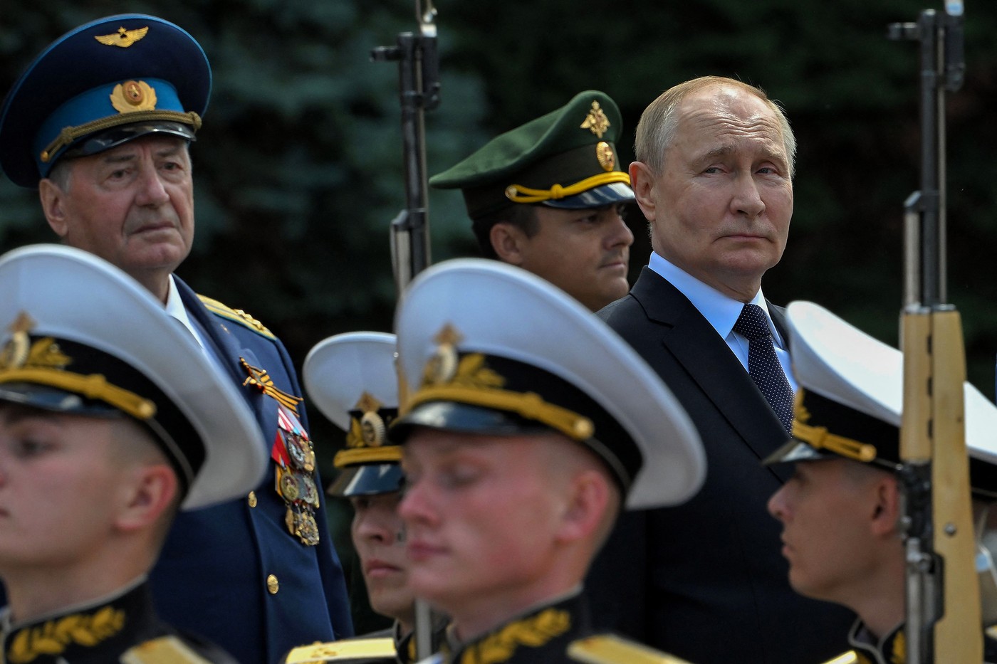 „Flota fantomă a lui Putin”, cu care Rusia transportă gaz prin Europa, vizată în noul pachet de sancțiuni UE