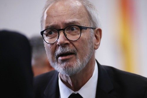 Fostul preşedinte al Băncii Europene de Investiţii Werner Hoyer este cercetat pentru corupţie de Parchetul European