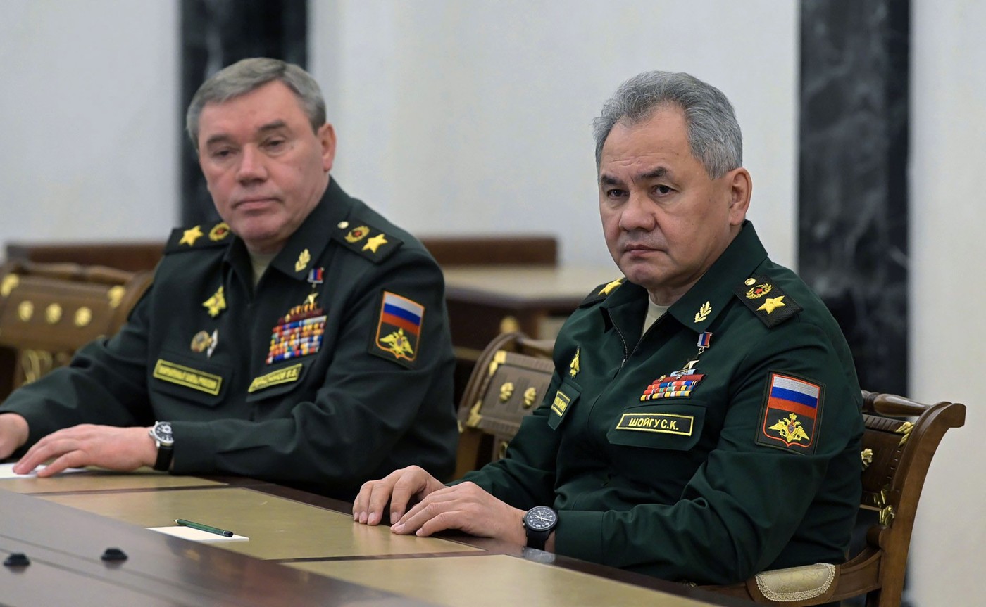 CPI a emis mandate de arestare pentru Șoigu și Gerasimov. Locotenenții lui Putin sunt acuzați de crime de război