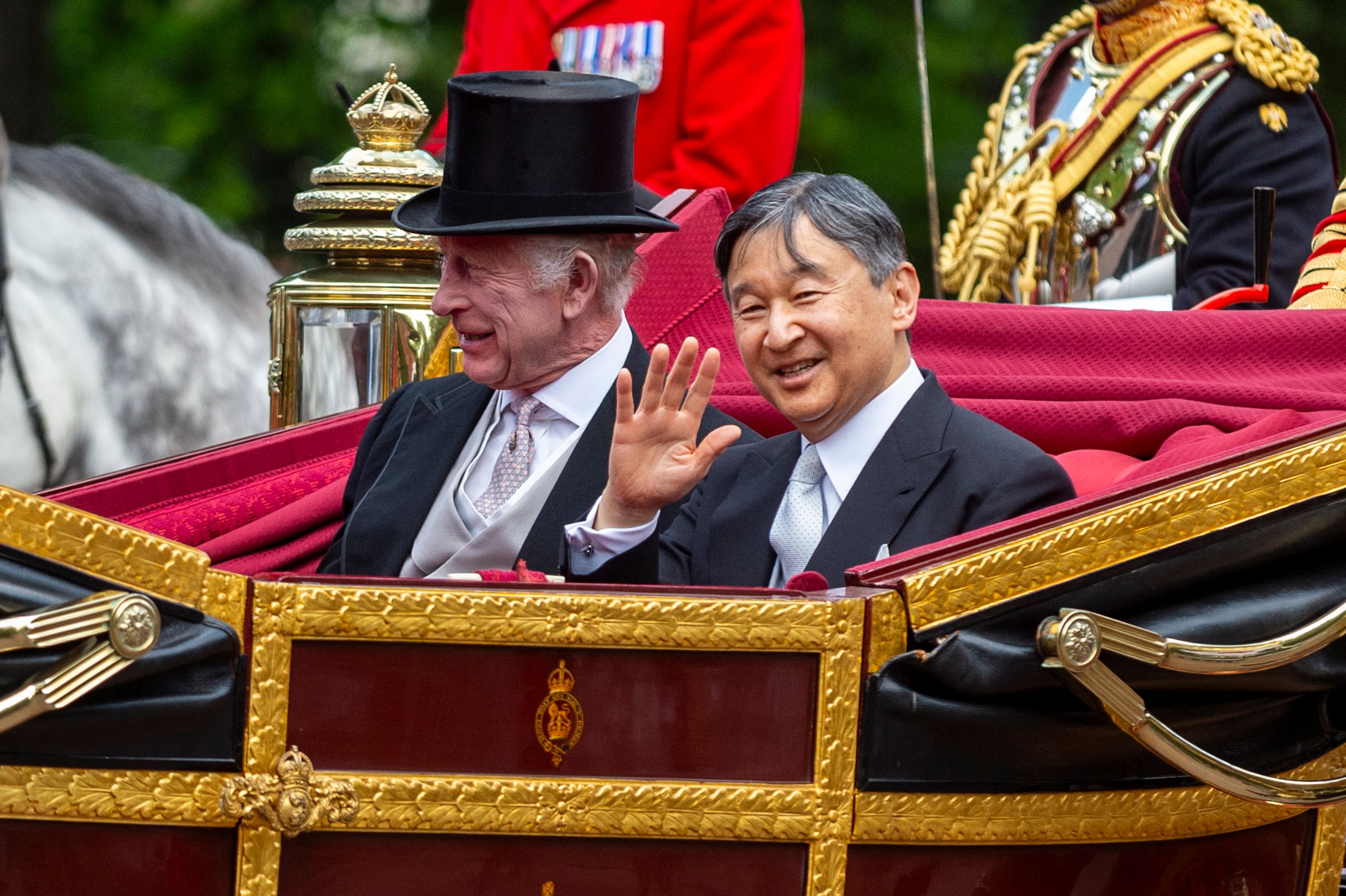 Regele Charles l-a întâmpinat la Londra pe împăratul Japoniei. Este prima vizită de stat găzduită de acesta după diagnosticul de cancer