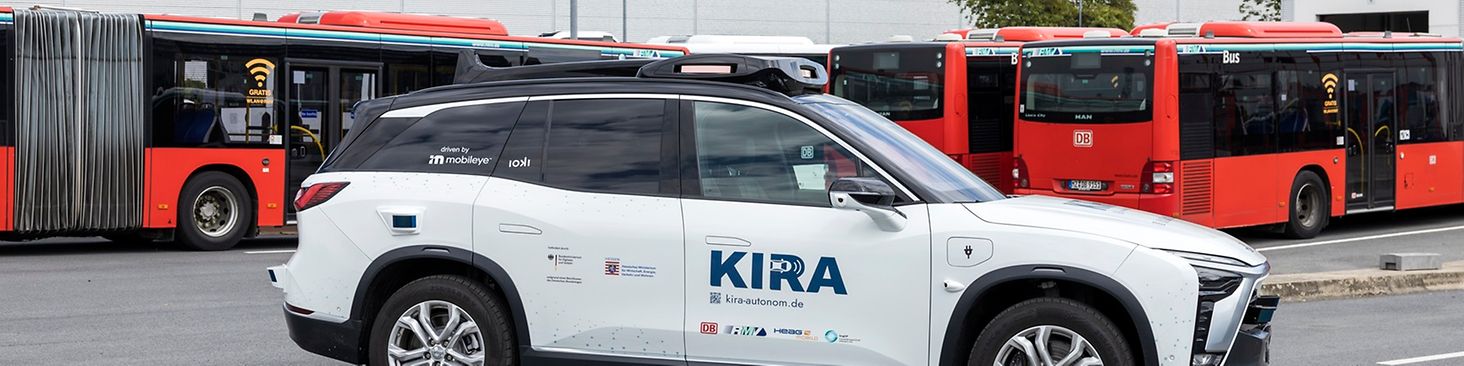 Germania testează primele vehicule autonome în transportul public local