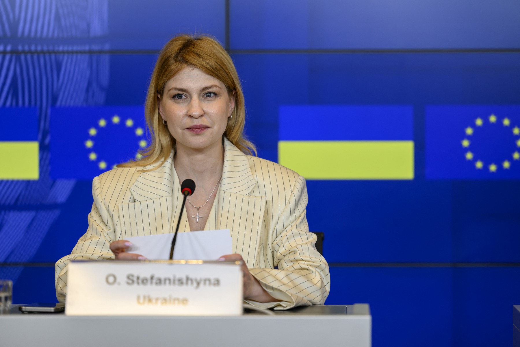 Moment istoric. Uniunea Europeană a lansat oficial negocieri de aderare cu Ucraina
