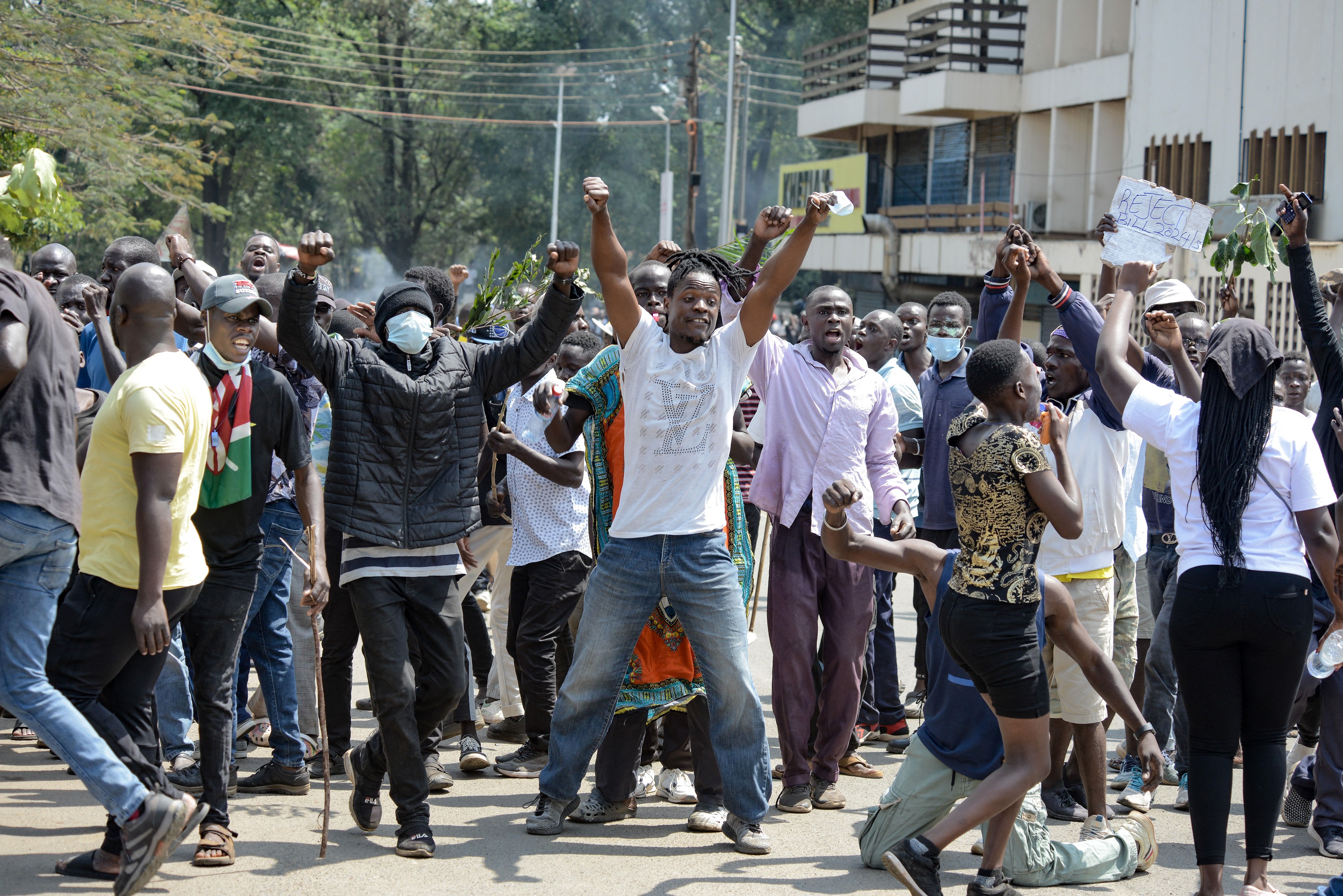 România ridică nivelul de alertă pentru Kenya la 8 din 9 din cauza protestelor violente: ”Evitaţi orice călătorie”