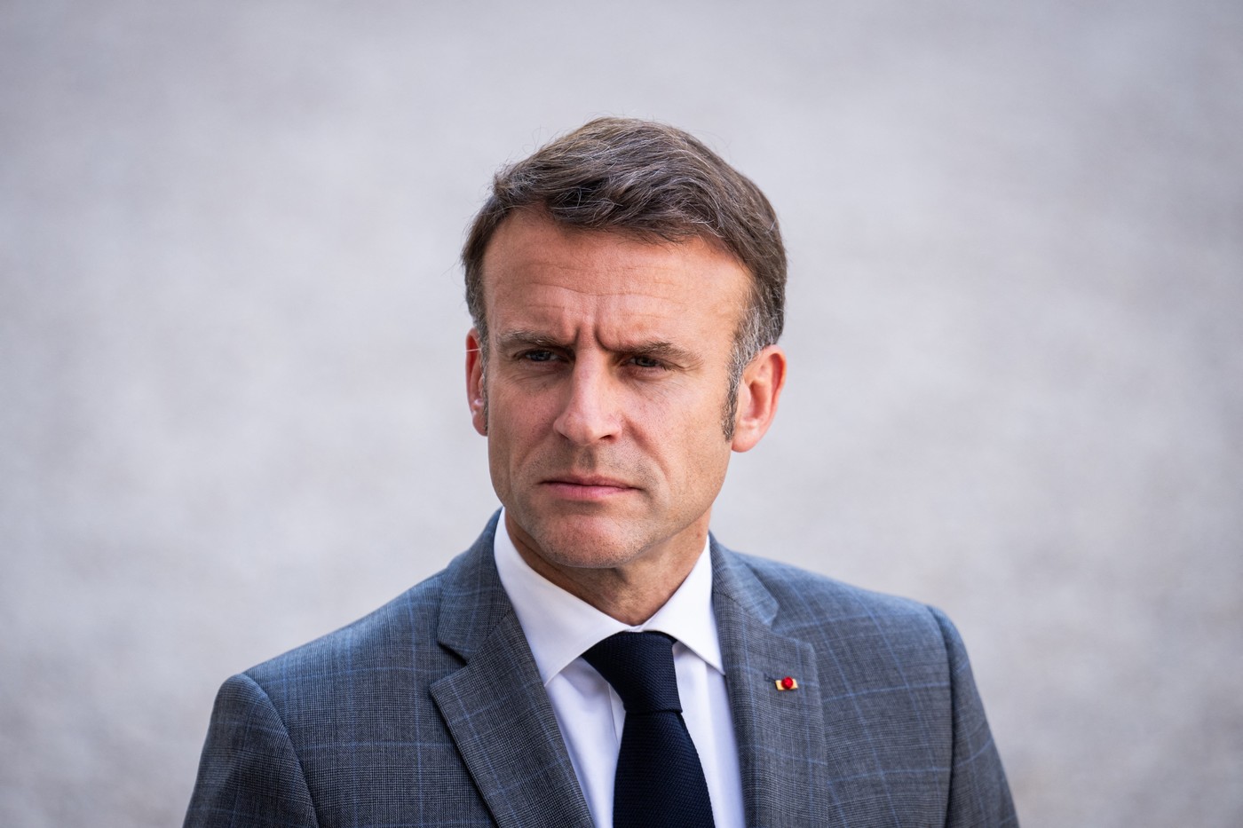 Emmanuel Macron susține că votarea „extremelor” ar putea provoca un război civil în Franța