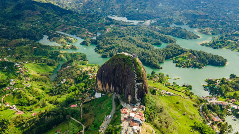 Cunoscut drept cel mai periculos oraș din lume, Medellín a devenit o atracție turistică după poveștile celebrului Pablo Escobar.