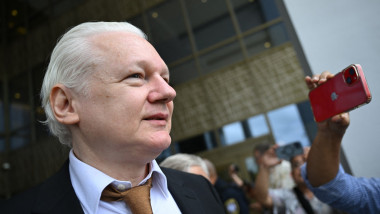 Julian Assange a fost declarat „un om liber”.