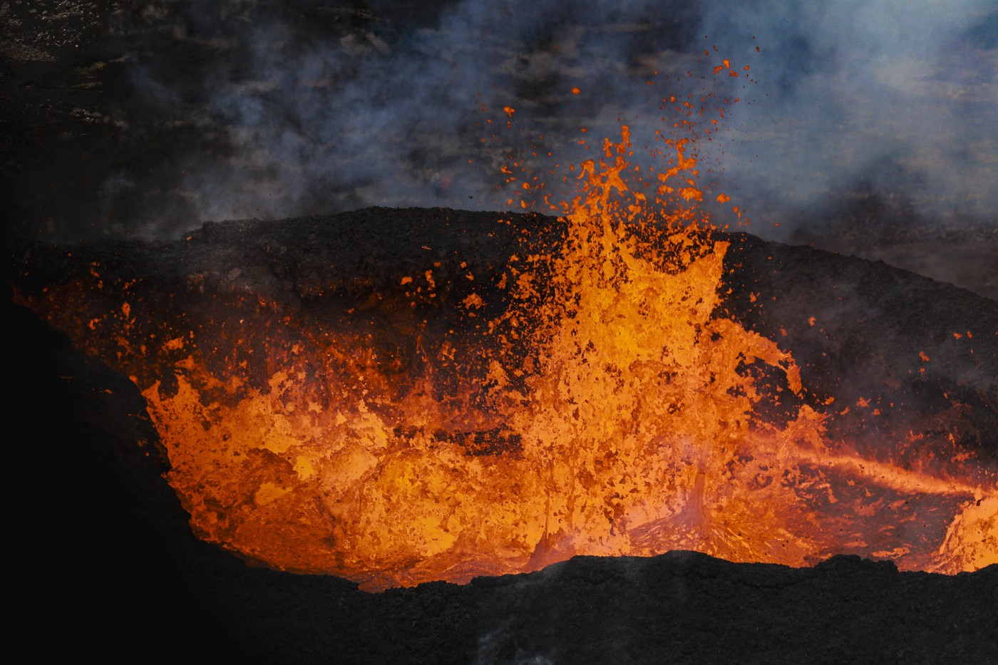 Erupţiile vulcanice din Islanda ar putea dura zeci de ani sau chiar secole. Avertismentul experților