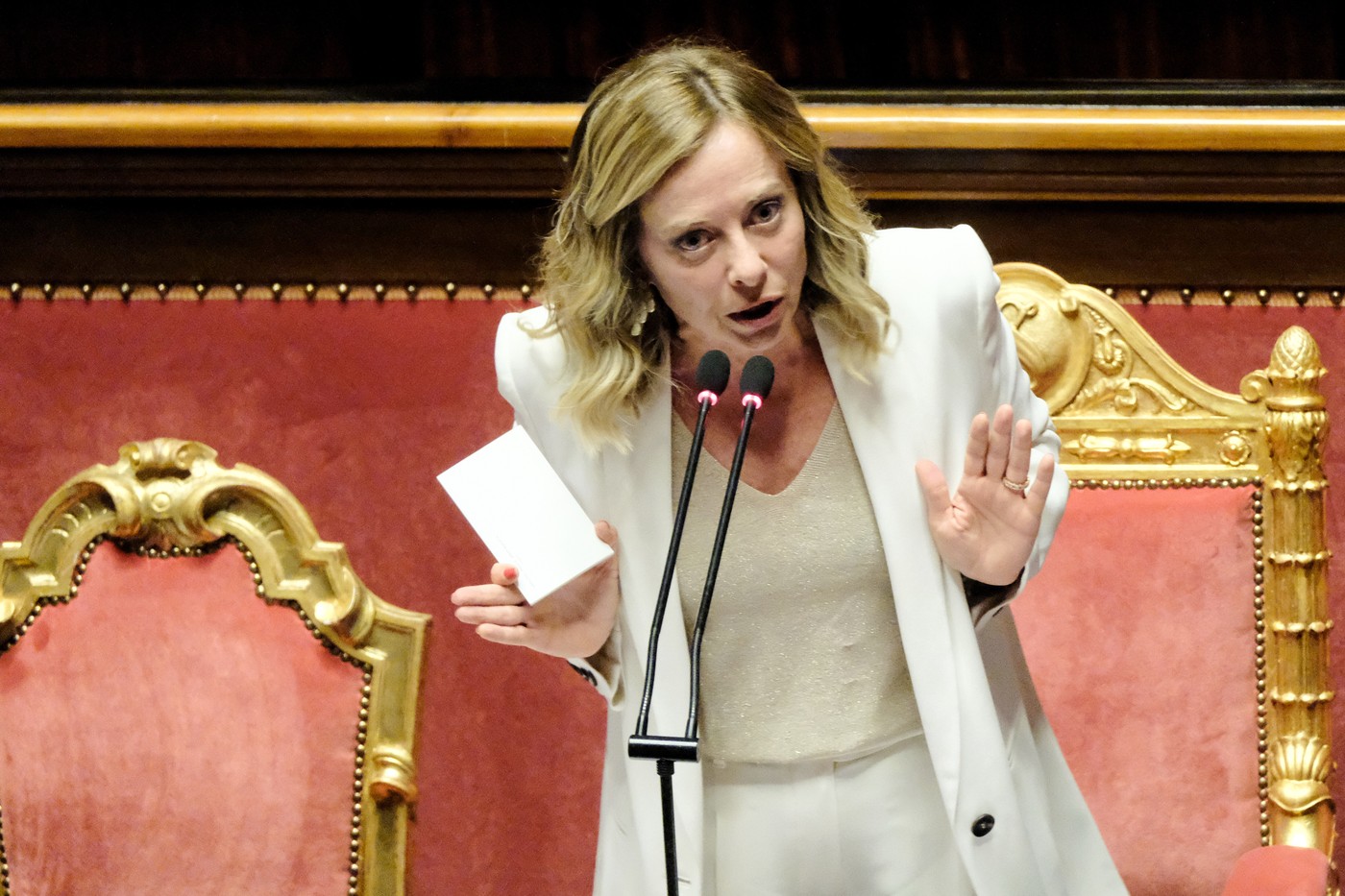 Meloni atacă acordul pentru funcțiile de conducere din UE: E suprarealist că opiniile alegătorilor nu au fost luate în considerare