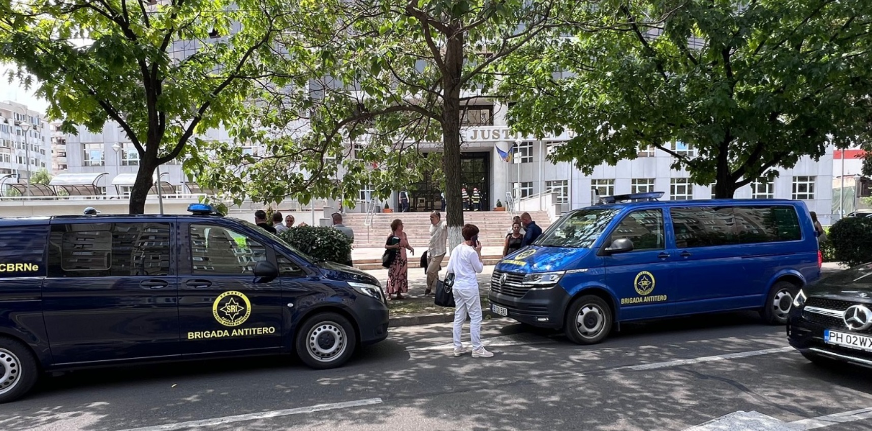 Alertă cu bombă la Palatul de Justiție din Ploiești. Conversația în limba rusă care a dat alerta