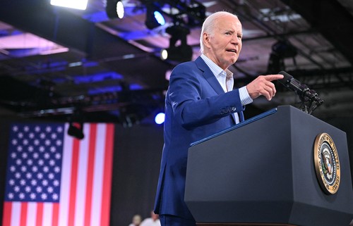 Biden face gafă după gafă. A spus „președintele Putin” în loc de Zelenski și „vicepreședintele Trump” în loc de Kamala Harris